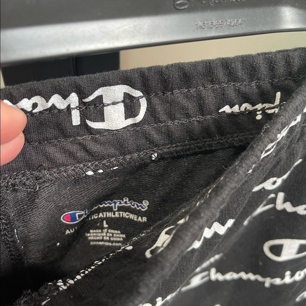 Champion Boys Size Youth Large Shorts - Picture 3 of 4